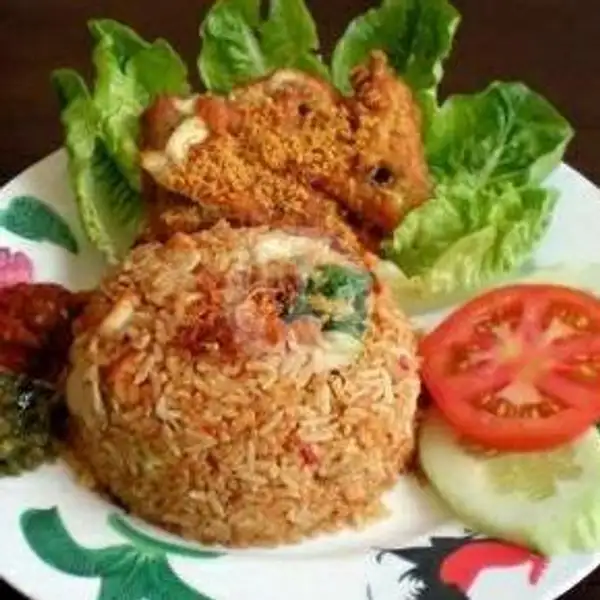 Nasi Goreng Ayam Penyet | Rafa Warkop, Medan Maimun