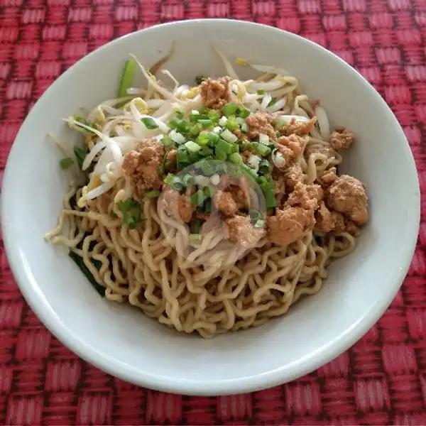 Mie Ayam Komplit (Baso + Pangsit) | Mie Ayam Aboen, Pasar Segar Graha Raya Bintaro, Serpong Utara