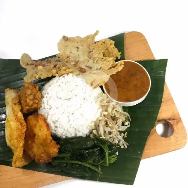 Nasi Pecel Telor | Pecel dan Rawon, Merapi