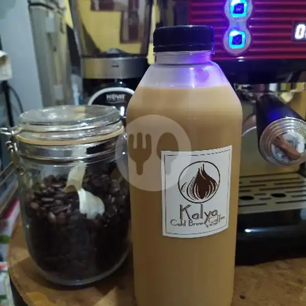 Es Kopi Susu Gula Aren Fresh Milk (1 Liter) | Kopi Kalya (by Dee Yoga)