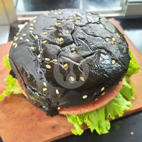 Burger Hitam Beef Ham | Es Mie Jelly Chika Chiko, Sawangan