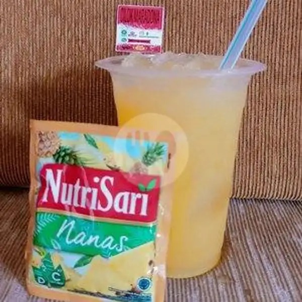 Ice Nutrisari Nanas | Cafe Dede Hamizan, Kayu Manis Utara