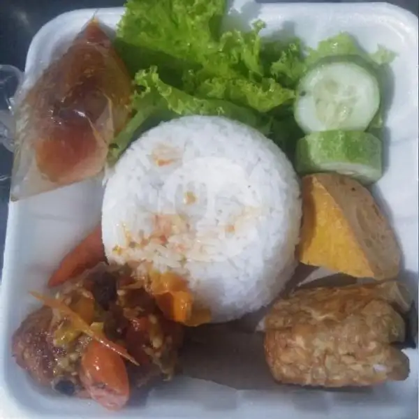 PAHE AYAM PENYET SAMBEL GOANG | Ayam Penyet dan Ayam Goreng Serundeng Bandung, Subyadinata