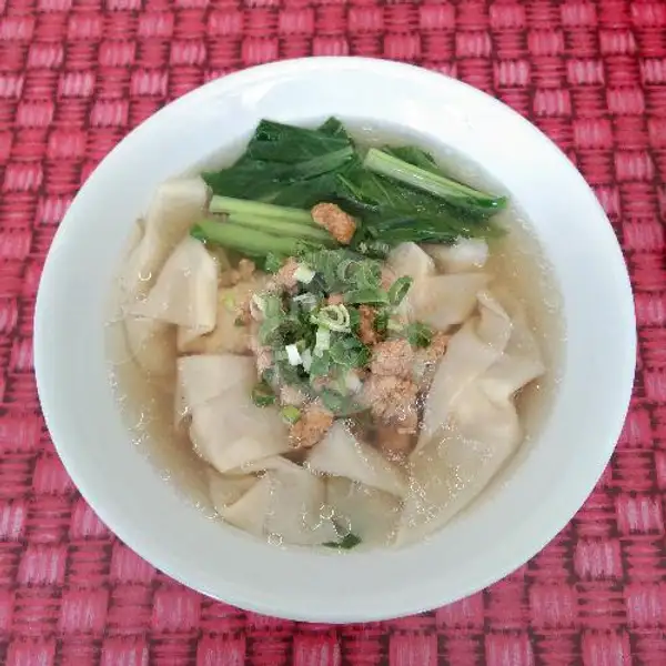 Pangsit Kuah (Isi 10) | Mie Ayam Aboen, Pasar Segar Graha Raya Bintaro, Serpong Utara