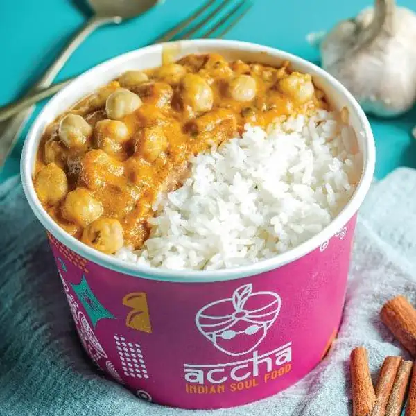 Chana Masala Rice Bowl (Vegan) | Accha - Indian Soul Food, Depok