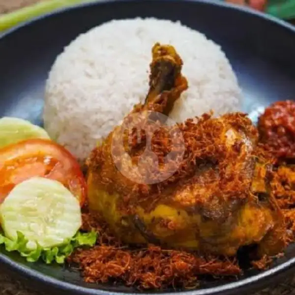 Paket Ayam Serundeng + Air Mineral | Rex Ayam Geprek, Subang Kota