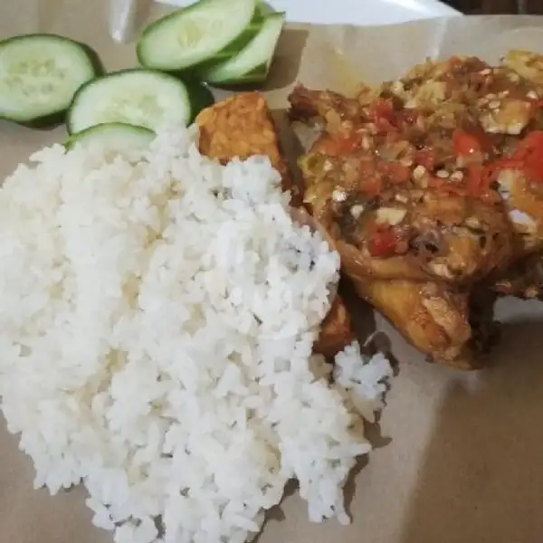 Nasi Ayam Geprek | Dapur Aqilla,Pondok Aren,Tangerang Selatan