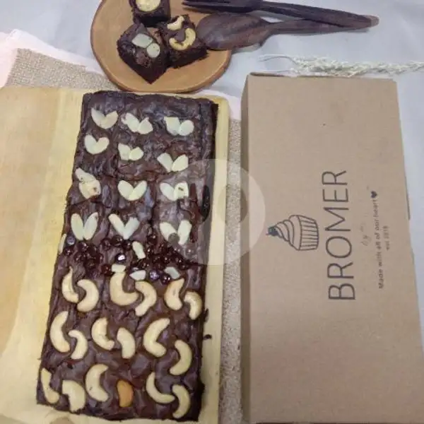 Brownies Panggang S | Brownies Lumer Three 3, Cigadung