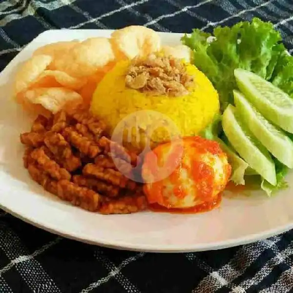 Nasi Kuning Telur Balado | Warung Seuhah Daviandra, Hegarmanah