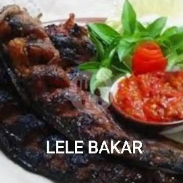 Lele Bakar  Sambel Tomat + Tahu/tempe + Nasi Putih + Es Teh | BAKSO MERCON 99, Depan Kolam Renang
