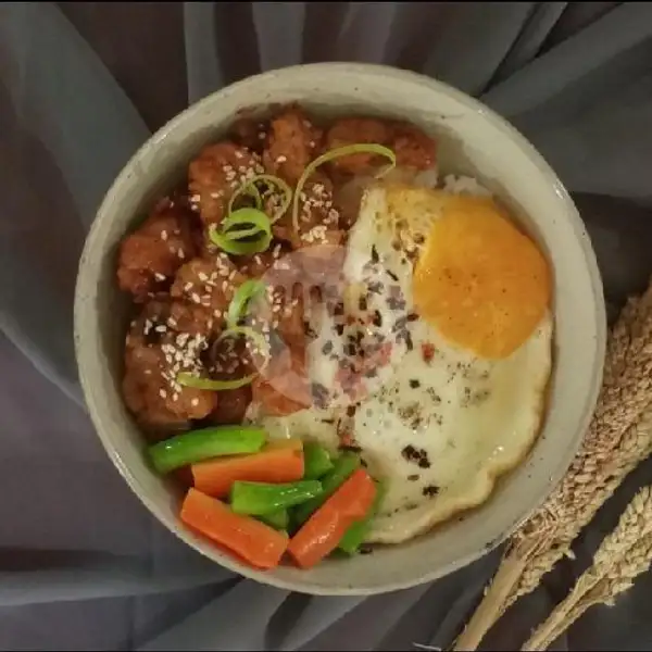 Nasi Ayam Saus Oriental | Meat and Cheese [Pisang Goreng Crispy & Bola Keju], Mlati