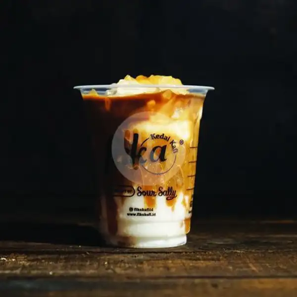 Yogurt Marble Coffee (Frappe) (R) | Fika Coffee - Kopi Gula Aren Kekinian, Tunjungan Plaza
