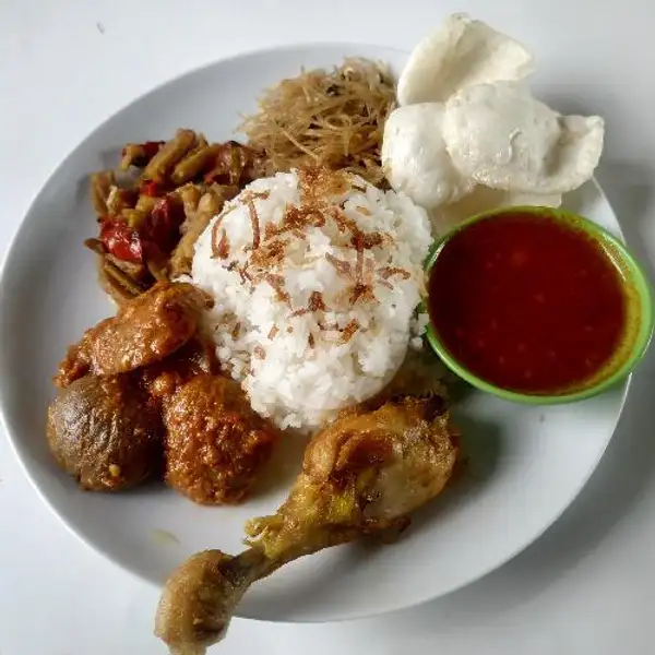 Nasi Uduk Ayam Goreng Jengkol | Nasi Uduk San Bagoes, P. Antasari