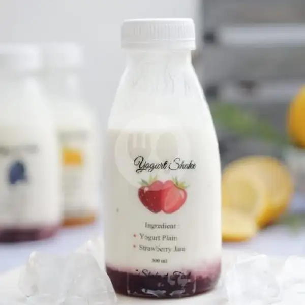 Yogurt shake Strawberry jam | Yogurt Ra-Sa, Sambisari