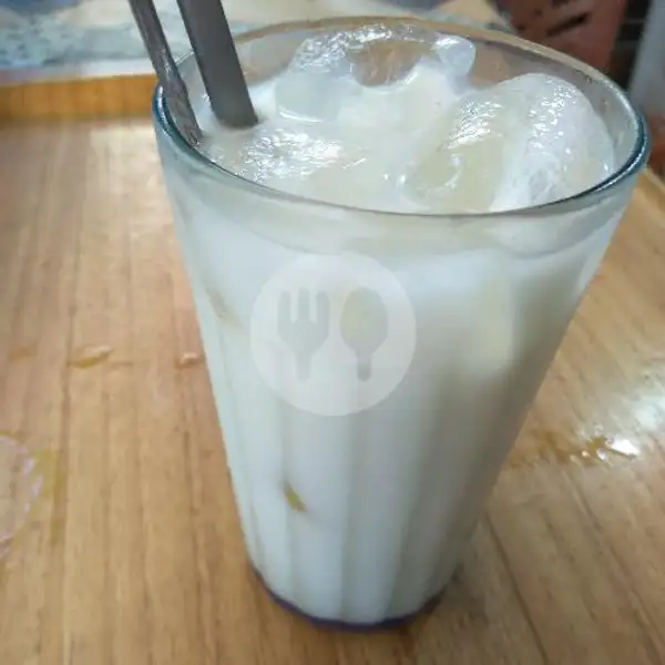 Susu Putih Es | Bofet Rujak Es Campur & Soup Buah Andini, Samudera