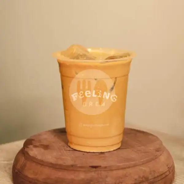 Jolly Roasted Hazelnut Latte | Kopi Feeling Brew, Bojongloa Kidul
