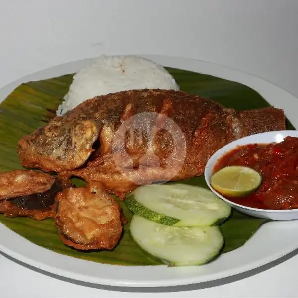 Ikan Nila Sambel Nageh + Nasi | Ayam Geprek Meleleh, Muka Kuning