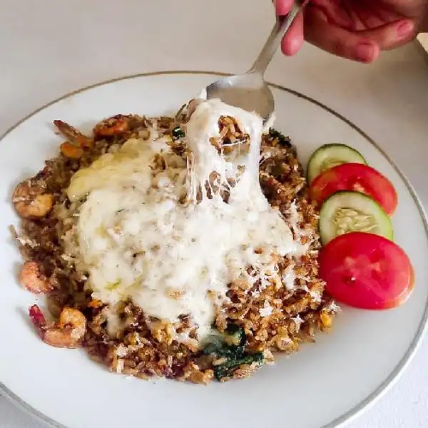Nasi Goreng Sosis Keju Mozzarella | Dapoer Othentic, Jalaprang