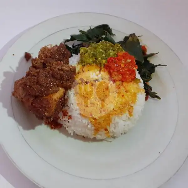Nasi + Rendang Ayam | Ranah Minang, Sesetan