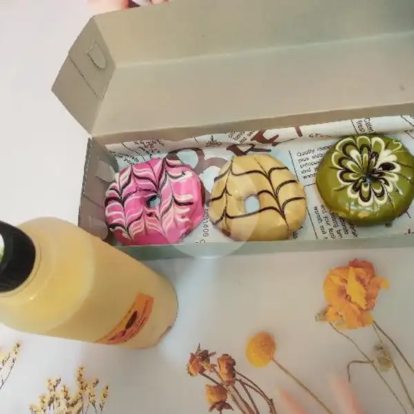Donat Glaze + Jus Jelly Manga | Donuts House