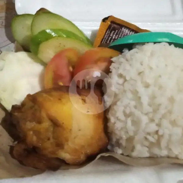 Paket Ayam Goreng | Warung Bu Pri, Purwokerto Selatan