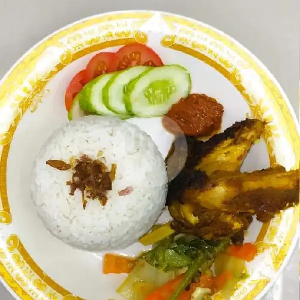 Nasi Rames Ayam Bakar | Warteg Kharisma Bahari Kayu Manis 77