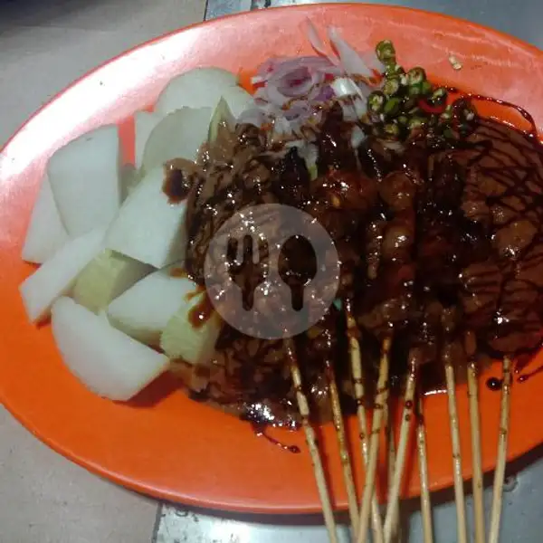 Sate Daging Sapi + Lontong + Teh Obeng | Sate Madura Bang Rizky