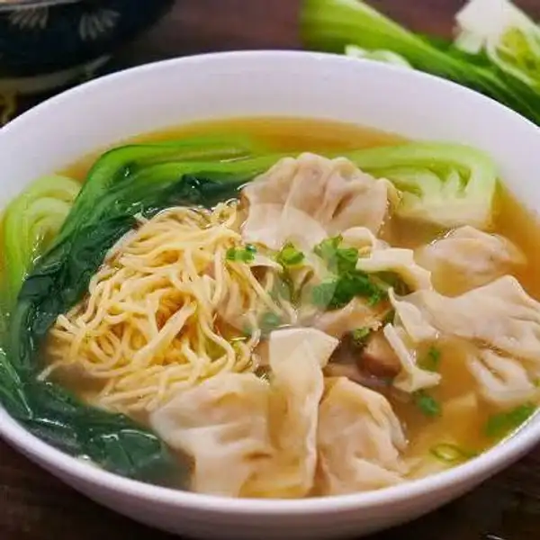 Cantonese Wonton Noodles Soup | SAI FOOD COURT