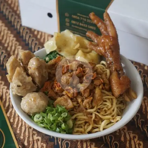 Mie Ayam Solo Klenger | Warung Pak Eddy Kebon Sirih, Menteng
