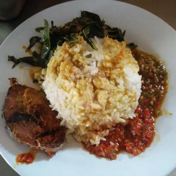 Nasi Ikan Tongkol Goreng + Kuah + Sayur + Sambal | Masakan Padang Sari Raso Murah Meriah, Genteng Biru