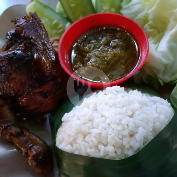 Ayam Bakar Sambal Ijo + Nasi | SAUNG SUNDA KURING