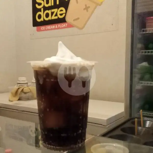 Coca Cola Float | Sundaze Hot Cold, Sawahan