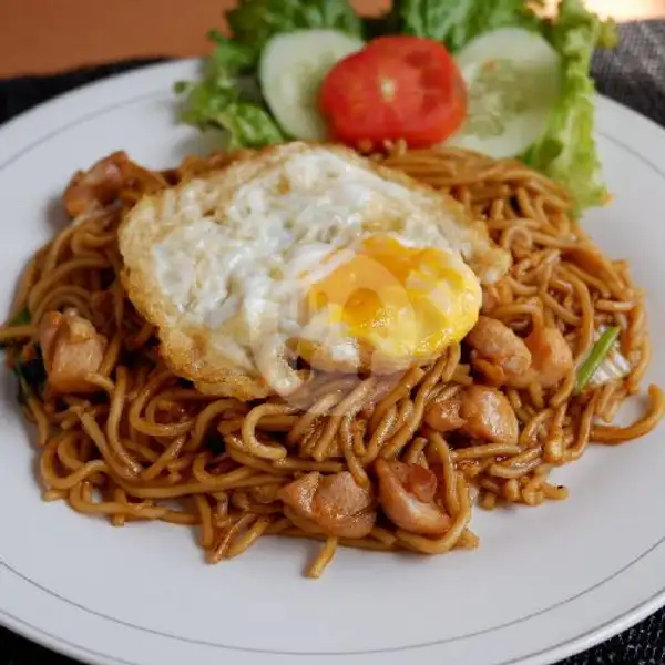 Mie Goreng Vegetarian | Double N Coffee, Central Raya