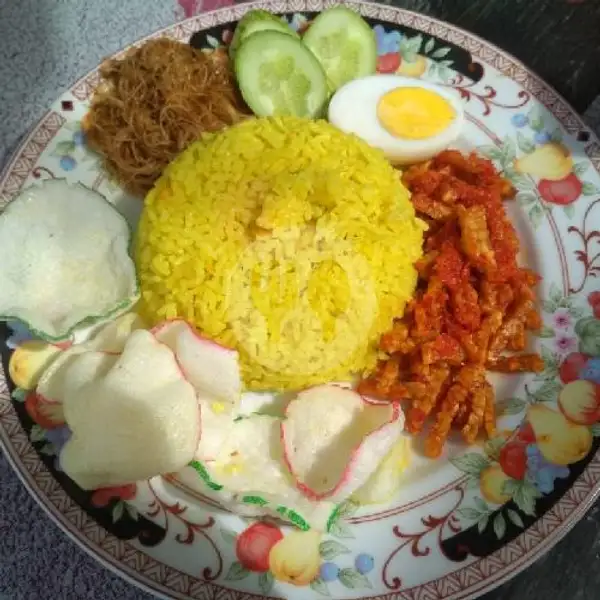 Nasi Kuning | Warung Kuliner Cemara Mato Aia