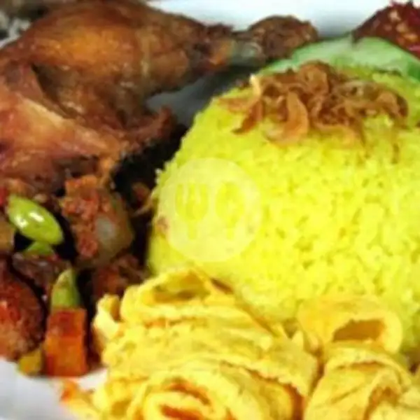 Special nasi kuning ayam goreng komplit+telor suwir/bali 1/2( mie kuning/suun)pke kotak | Spesial Nasi Kuning Mix Max