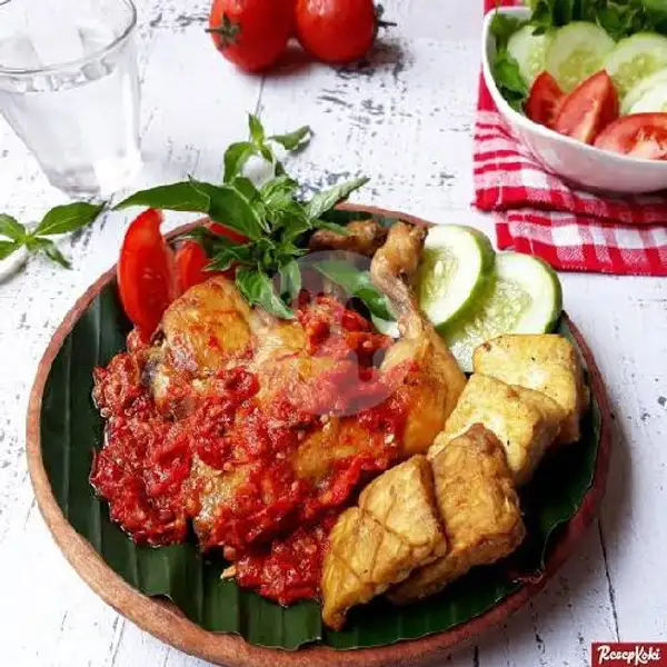 Ayam Penyet Paket Komplit | Ayam Geprek Wong Tegal77, Cibitung