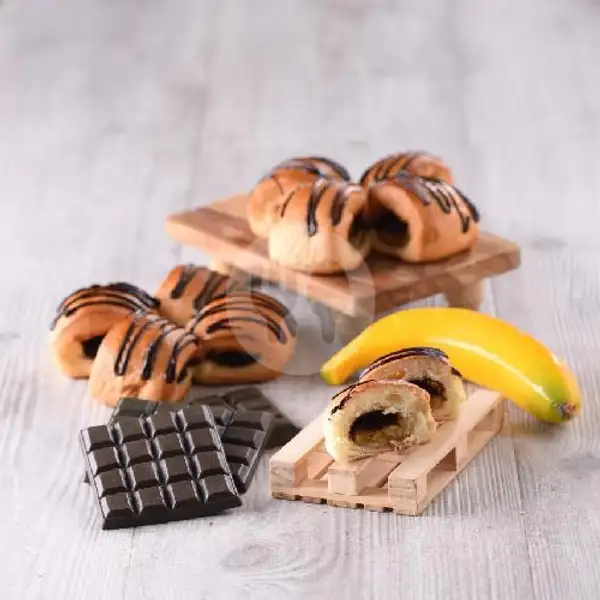 Choco Japan Gofood | French Bakery, Ngagel