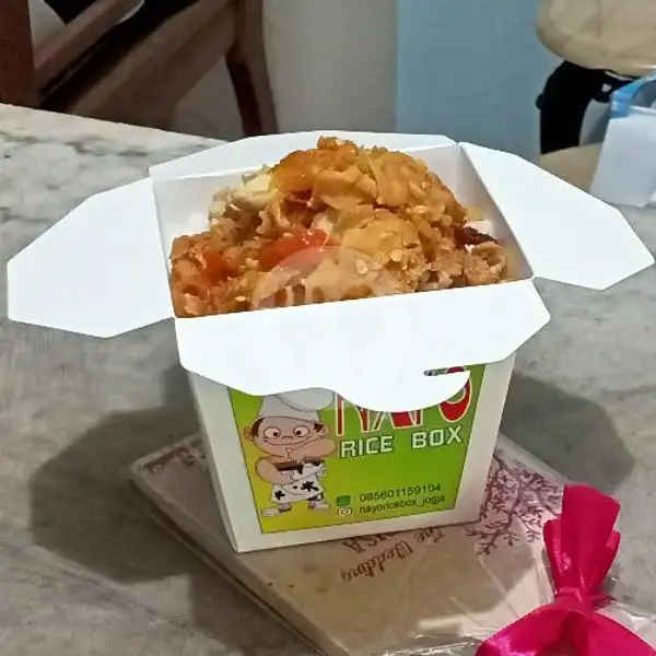 Ayam Geprek Rice Box | Nayo Rice Box Dan Nayo Milky Drink, Gedongtengen
