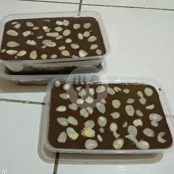 Brownies Lumer Almond | Dessert Dhika, M Yamin