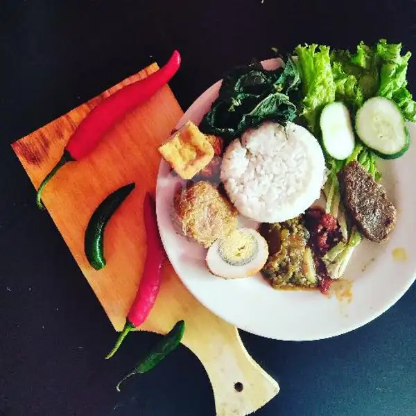 Nasi+Rendang/Ayam+Prekedel+Telor+Tempe Tahu+Sayur+Jeruk Cold/Hot | Warung Inang Masakan Padang, Tukad Banyusari