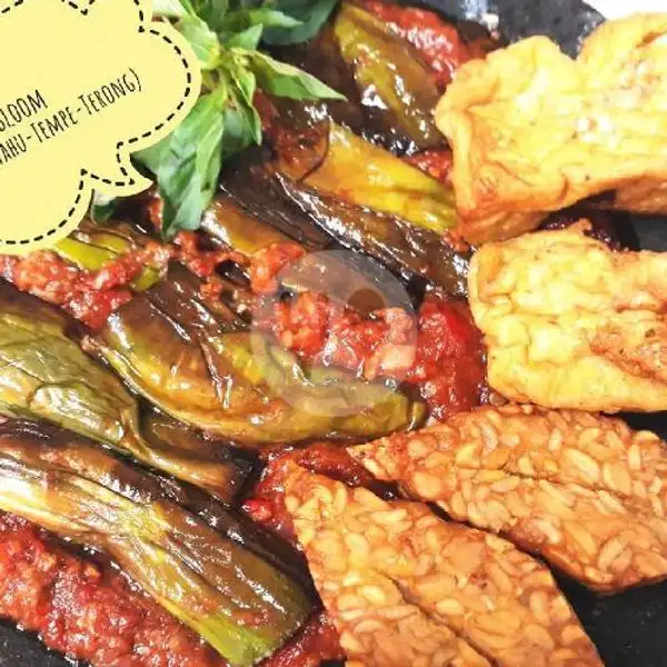 Terong Tahu Tempe / Nasi | Seafood khas Medan, Batam