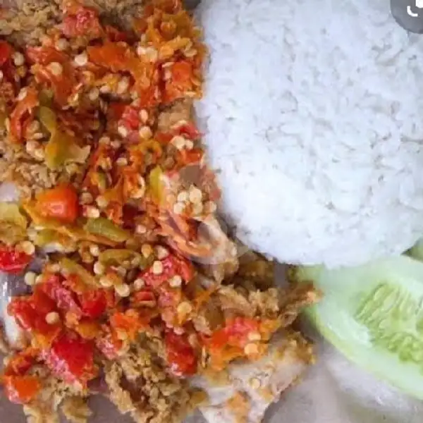 Nasi Ayam GorGur Sambaw Serundeng | Cici 88, Kemiling