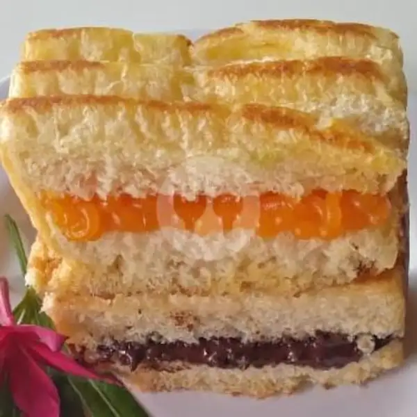 Coklat-Orange | Roti Bakar Dewata, Gunung Salak