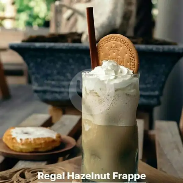 Regal Hazelnut Frappe | Nest Coffee & Donuts, Giwangan