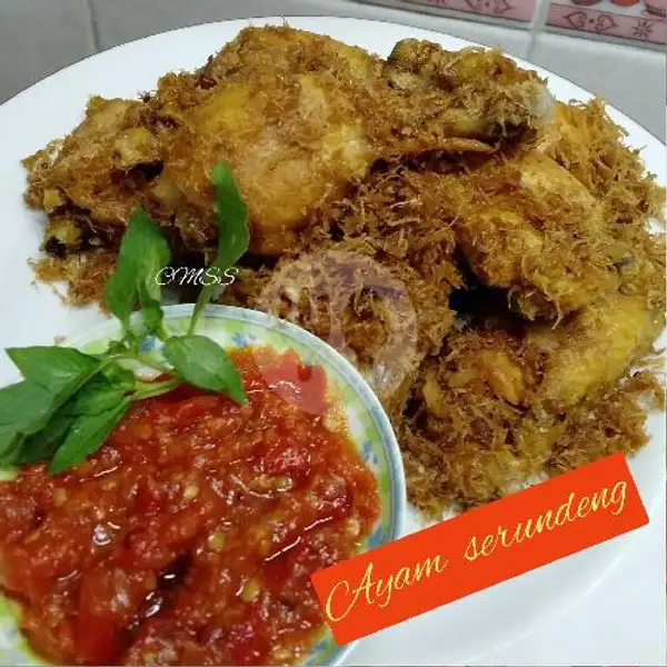Ayam Goreng Serundeng + Nasi | Warung Barokah Tradisional Food, Bendungan Sutami