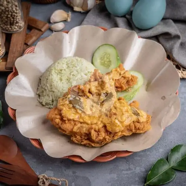 Paket Nasi Ijo  Ayam Geprek Telur Asin | Ayam Geprek Gold Chick, Kebon Kacang