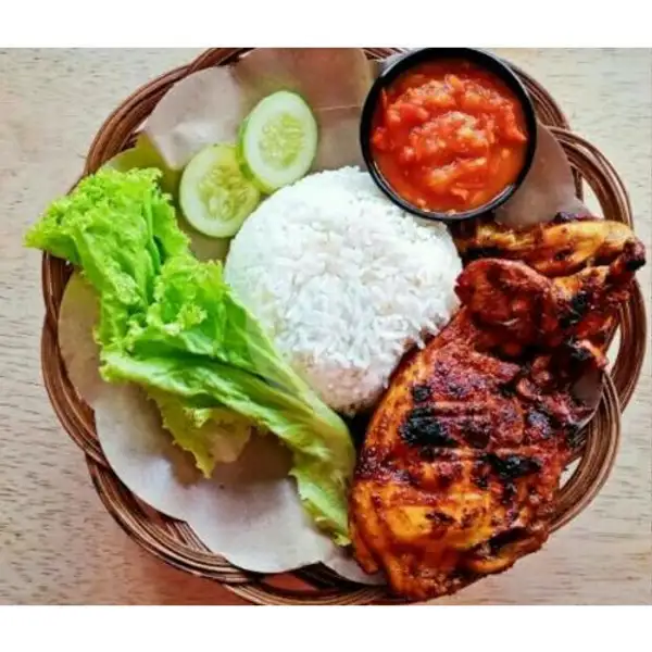 Paket Hemat Ayam Bakar | Itak-Ituk Kremes, Pucang Sawit
