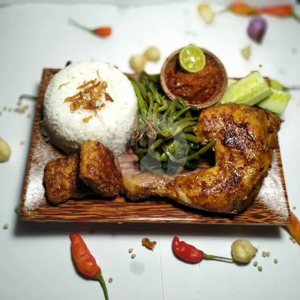 Special Ayam Bakar Komplit | Special Ayam Bakar Sambel Mekeplug, Buana Kubu