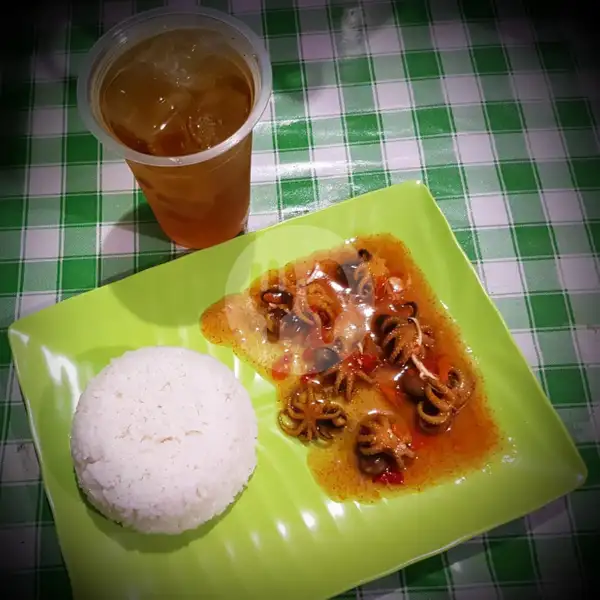 nasi + baby octopus + ice tea / hot tea | Incess Crab Manahan,UMS