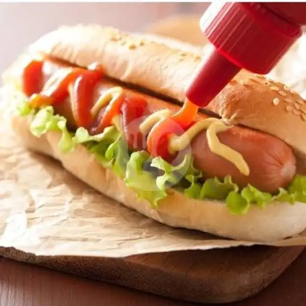 Roti Sosis / Hot Dog Jumbo | Burger Yola 
